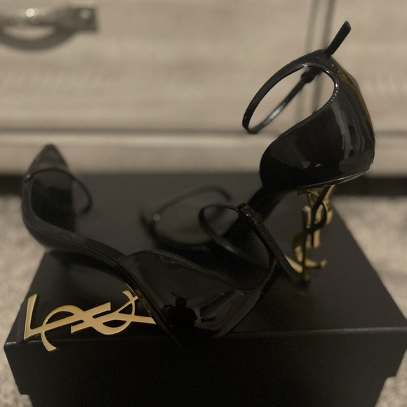 YVES SAINT LAURENT BLACK OPYUM 110 HEEL ANKLE STRAP IN PATENT LEATHER - Picture 15 of 16